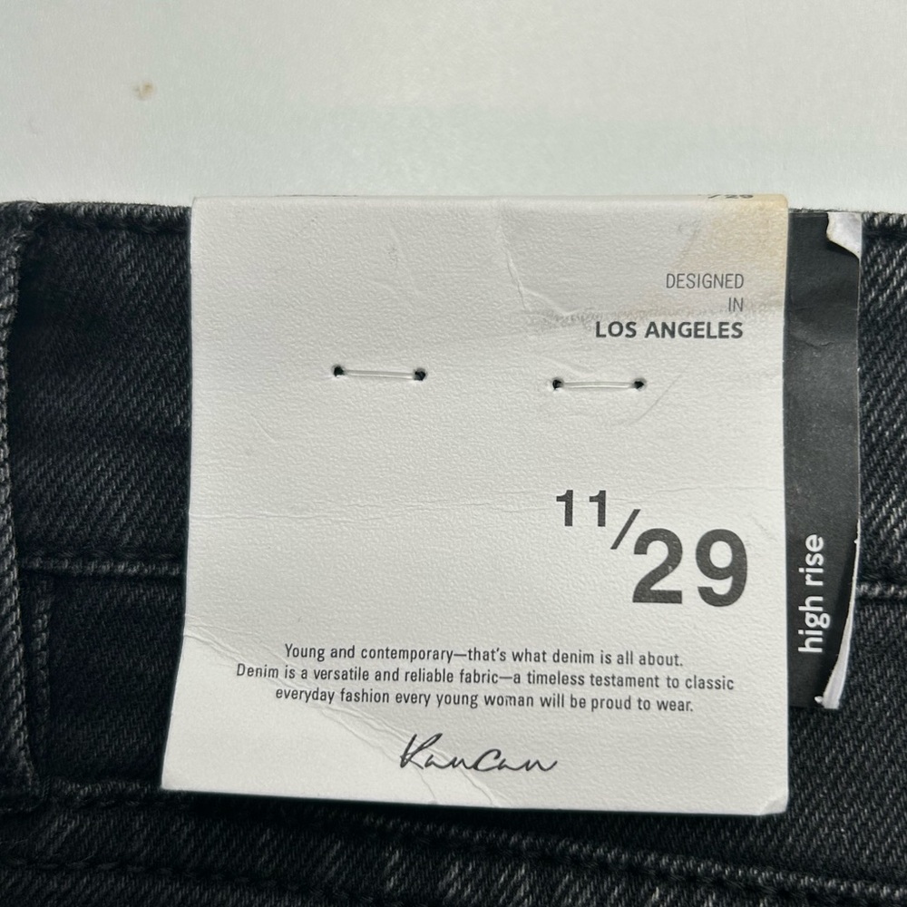 Kancan NWT Washed Black High Rise Mom Jeans Size 11/29 Stretch Denim 32x27 *READ - Picture 12 of 16